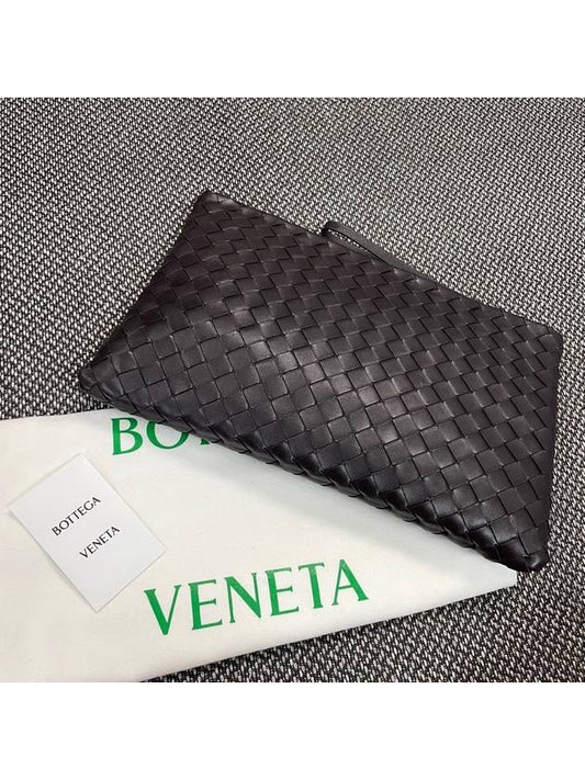 Intrecciato Leather Large Clutch Bag Potion - BOTTEGA VENETA - BALAAN.