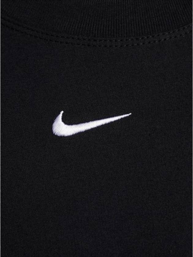 Sportswear Small Swoosh Short Sleeve T-Shirt Black - NIKE - BALAAN 3