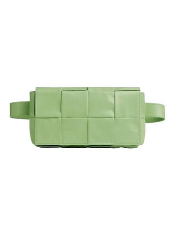 Intrecciato Cassette Mini Belt Bag Pistachio - BOTTEGA VENETA - BALAAN.