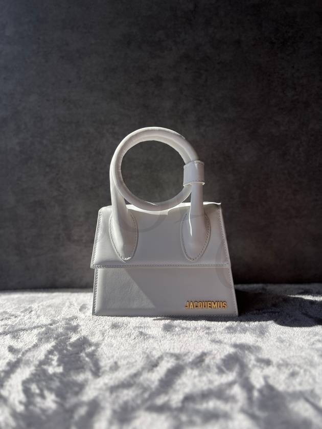 Le Chiquito Noeud Coiled Leather Tote Bag White - JACQUEMUS - BALAAN 7