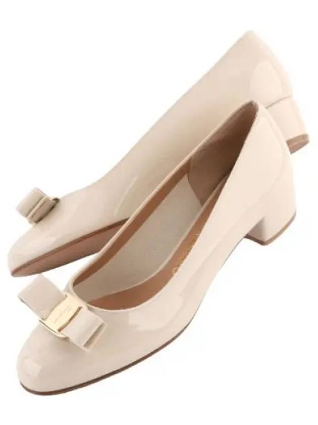 Ferragamo Vara Pumps Women Heel Shoes - SALVATORE FERRAGAMO - BALAAN 1