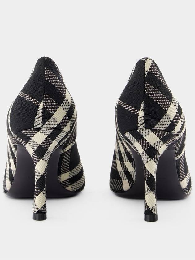 Baby Check Pumps Heel Black - BURBERRY - BALAAN 4