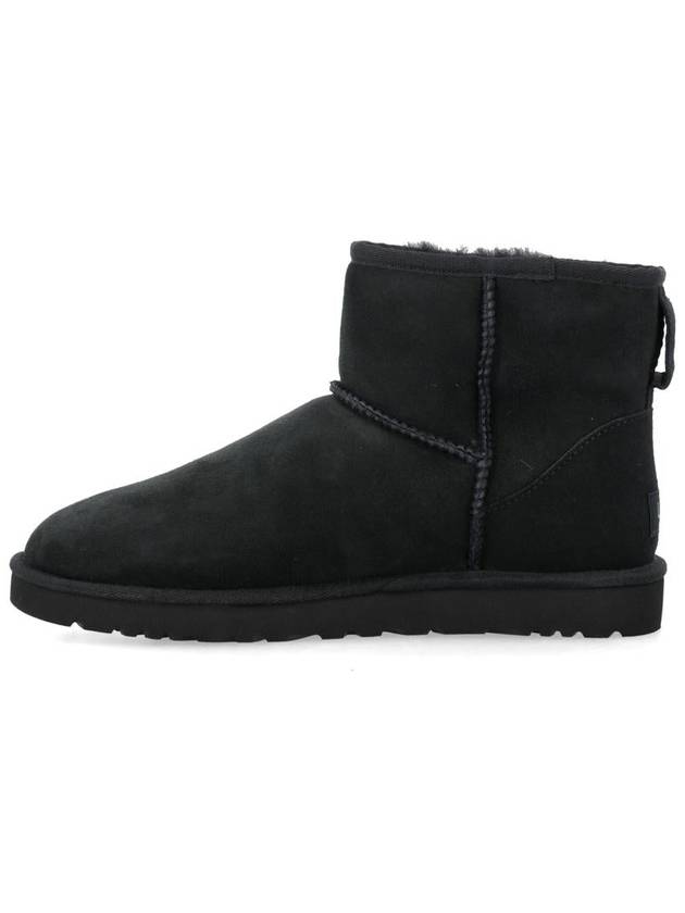 Classic Mini Winter Boots Black - UGG - BALAAN 8