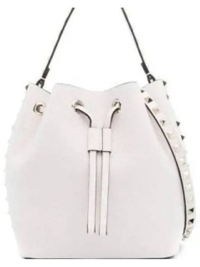 Rockstud Bucket Bag Ivory - VALENTINO - BALAAN 2