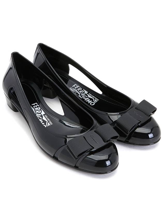 Vara Bow Jelly Ballet Flat Black - SALVATORE FERRAGAMO - BALAAN 4