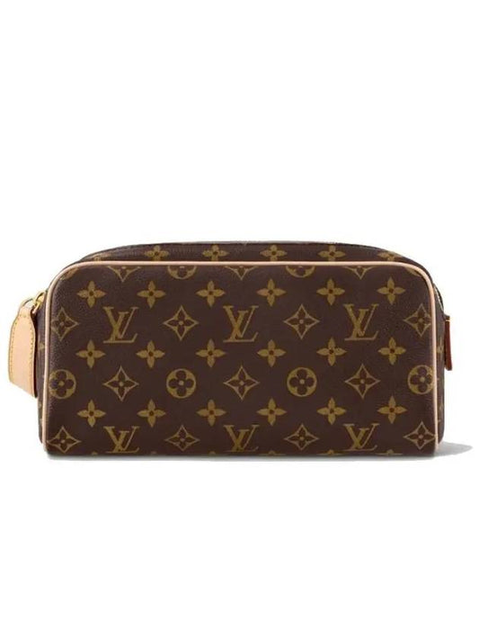 Dopp Kit Toilet Pouch Monogram - LOUIS VUITTON - BALAAN 2