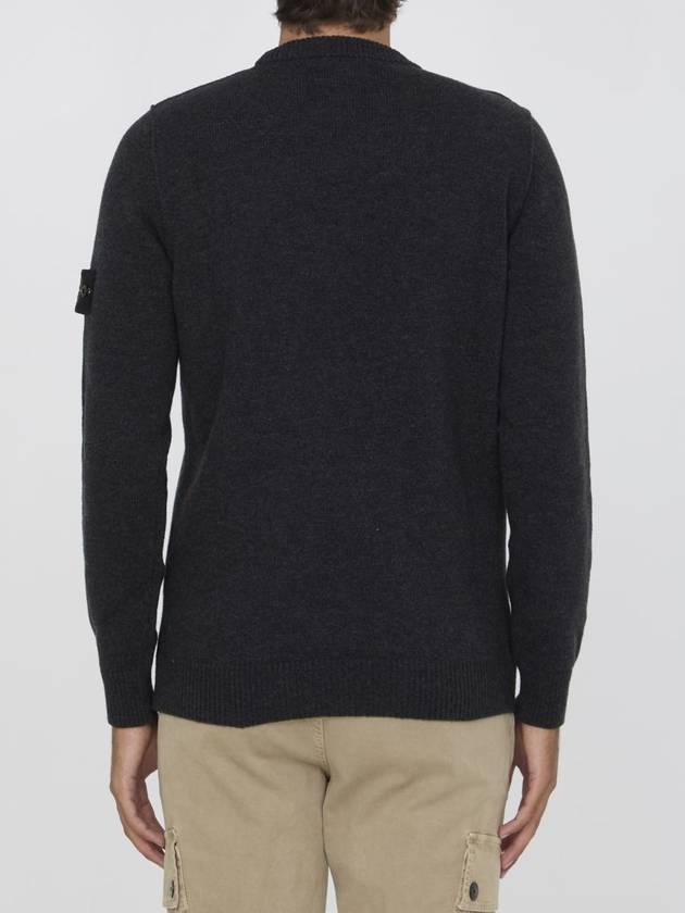 Logo Patch Lambswool Crewneck Knit Top Grey - STONE ISLAND - BALAAN 5