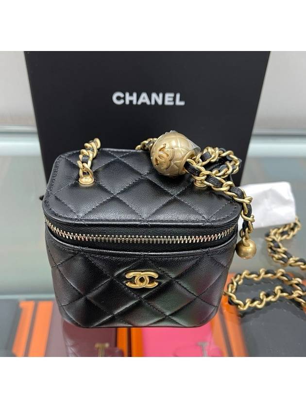 CC Logo Classic Vanity Small Cosmetic Case Mini Bag Black - CHANEL - BALAAN 7