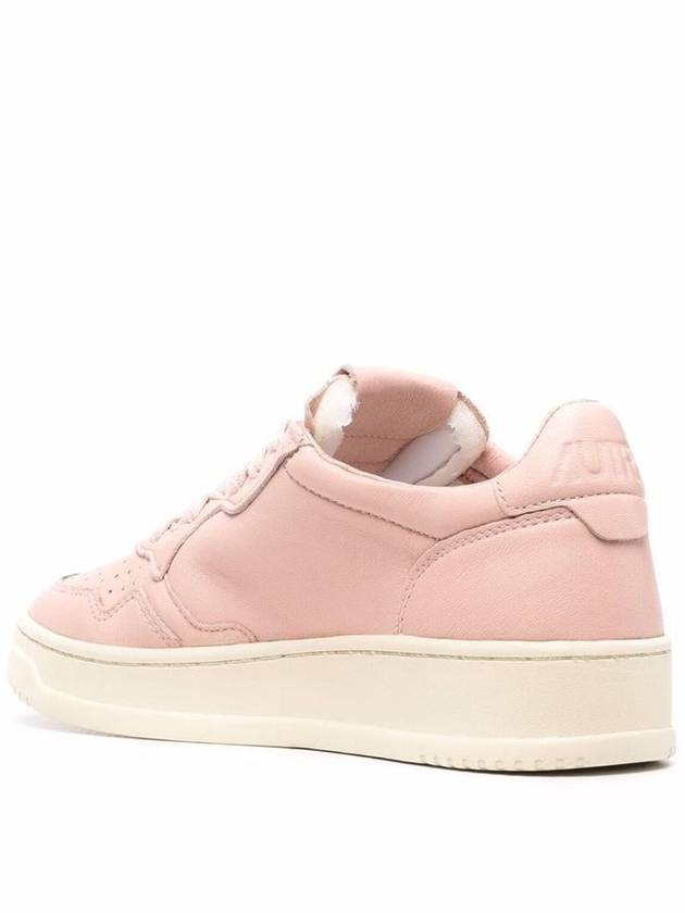 Women's Medalist Goatskin Low Top Sneakers Pink - AUTRY - BALAAN 3