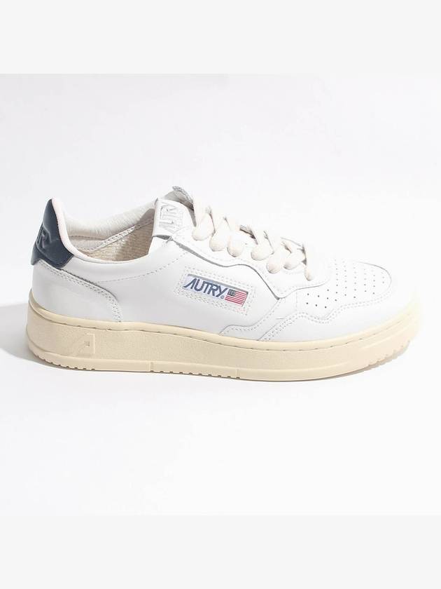 Medalist Black Heel Tab Low Top Sneakers White - AUTRY - BALAAN 2