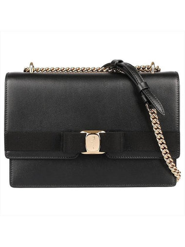 Vara Leather Shoulder Bag Black - SALVATORE FERRAGAMO - BALAAN 1