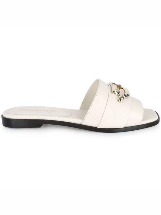 Women's Gancini Ornament Slide Sandals Mascarpone 0763943 - SALVATORE FERRAGAMO - BALAAN 2