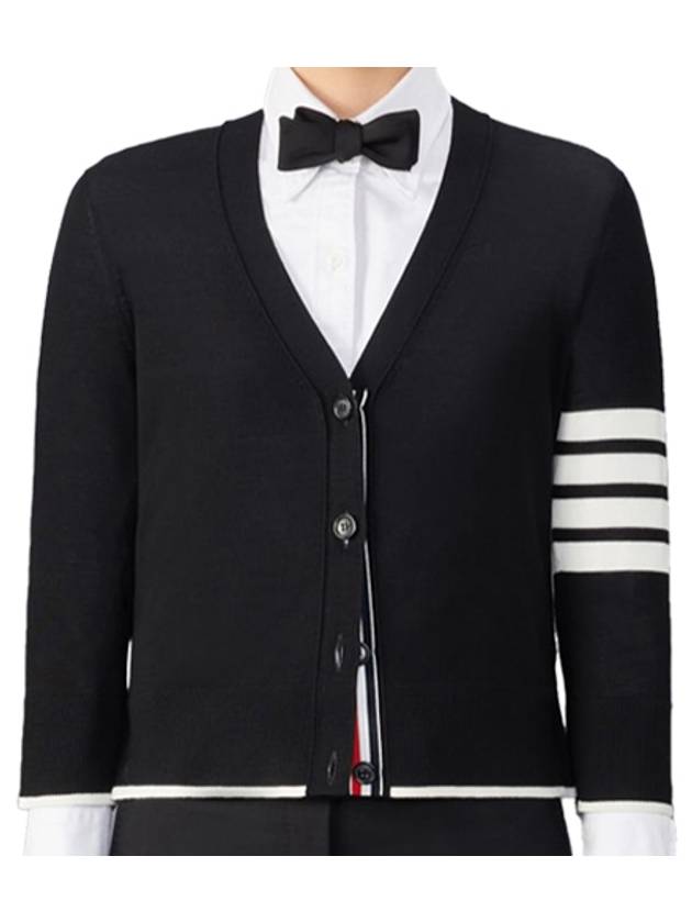 4 Bar Relaxed Fit Fine Merino Wool Cardigan Black - THOM BROWNE - BALAAN 2