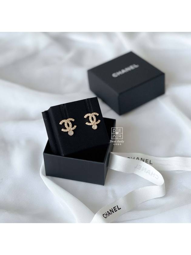 CC Logo Drop Earrings Gold - CHANEL - BALAAN 2