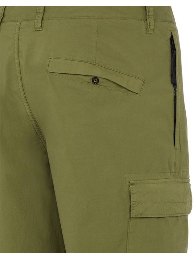 Men's Cargo Bermuda Waffen Patch Shorts Olive Green - STONE ISLAND - BALAAN 5