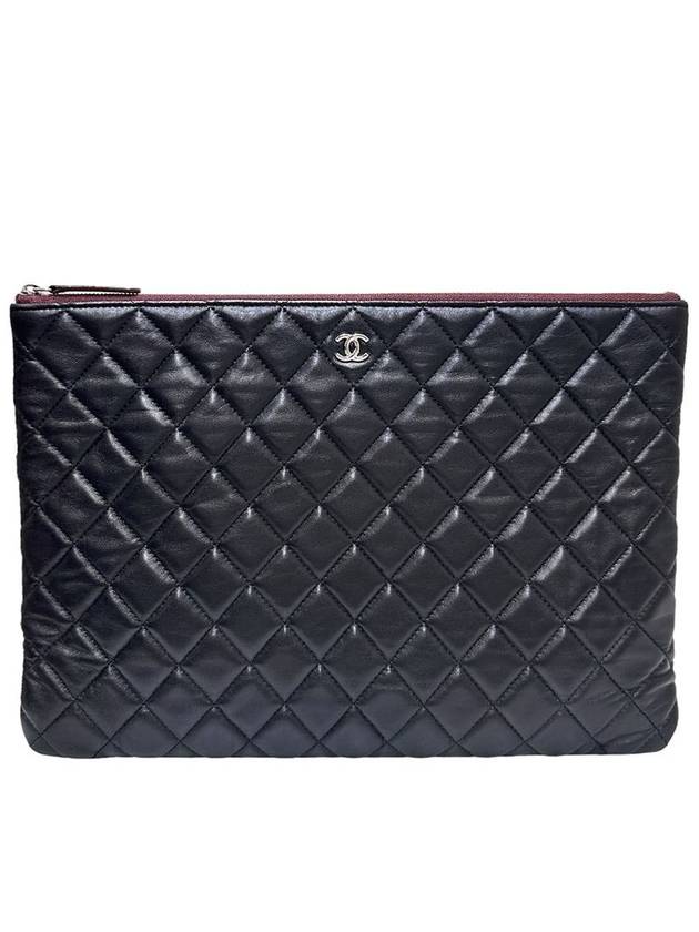 Women s A82552 Lambskin Classic COCO Silver Logo Large Clutch - CHANEL - BALAAN 1