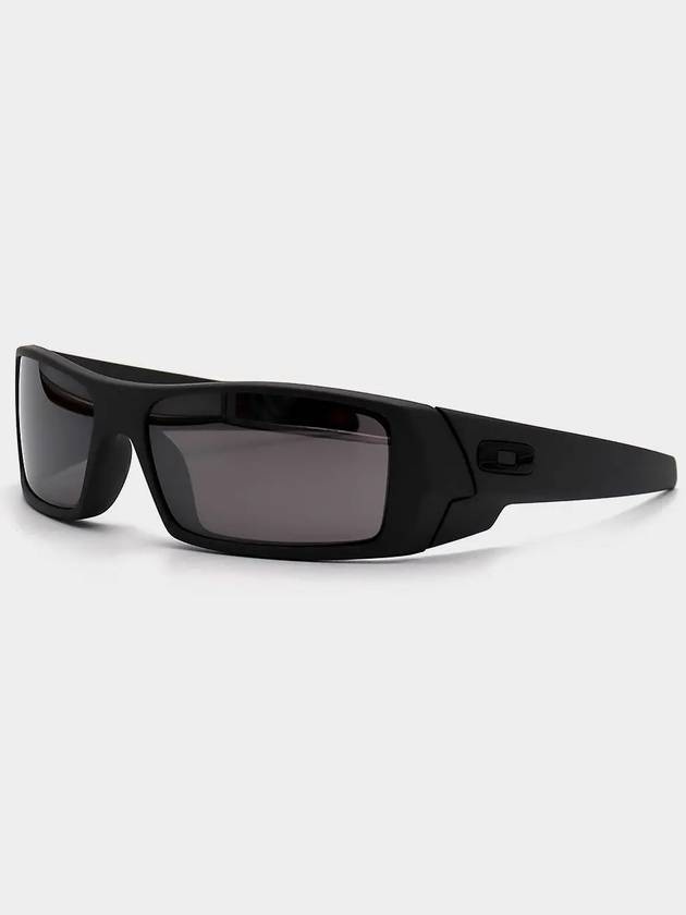 Eyewear Gascan Matte Rectangle Sunglasses Grey - OAKLEY - BALAAN 3