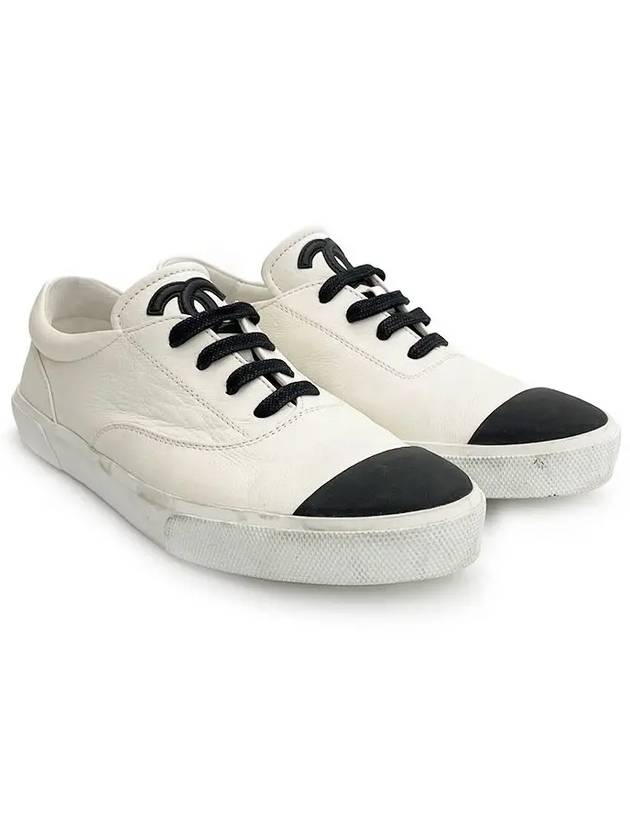 18P Sneakers 37 5 White Black 2ET1927 - CHANEL - BALAAN 1