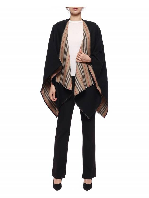 Reversible Icon Stripe Wool Cape Black - BURBERRY - BALAAN 4