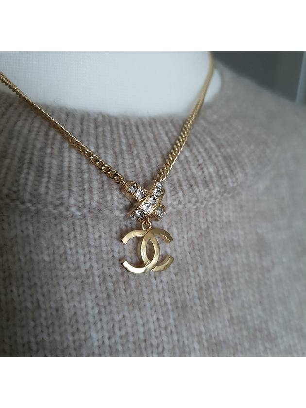 Cross crystal CC logo necklace - CHANEL - BALAAN 7