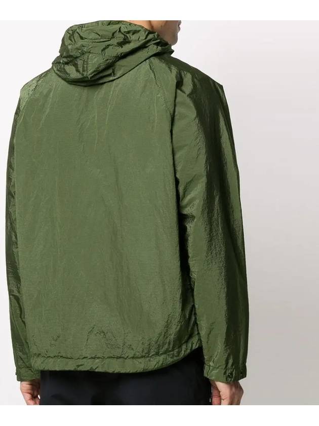 Logo Patch Wappen Nylon Metal Hooded Jacket Khaki - STONE ISLAND - BALAAN 5