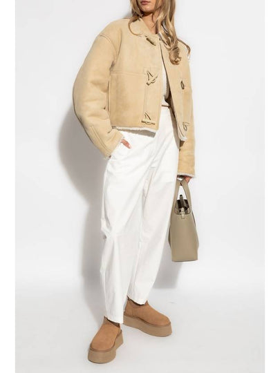 Jacquemus Sheepskin Coat Le Blouson Telo, Women's, Beige - JACQUEMUS - BALAAN 2