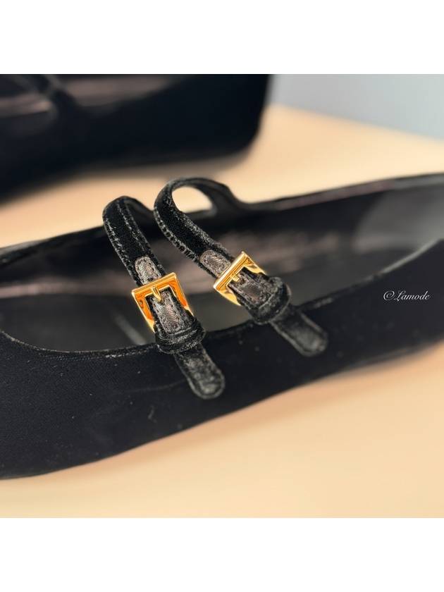 WOMAN BLACK FLATS - PRADA - BALAAN 5