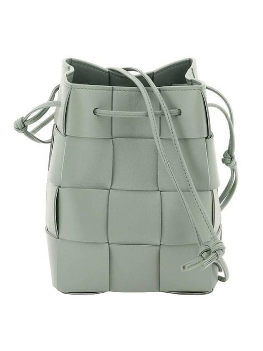 Intrecciato Cassette Small Bucket Bag New Sage - BOTTEGA VENETA - BALAAN.