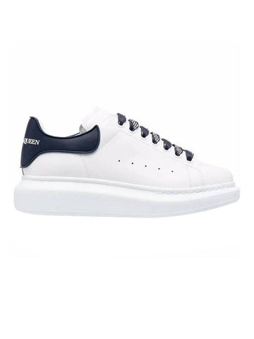 Women's Navy Tab Oversized Low Top Sneakers White - ALEXANDER MCQUEEN - BALAAN 1