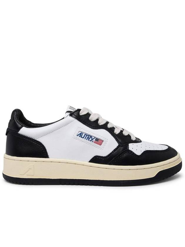 Medalist Killer Whale Sneakers White Black - AUTRY - BALAAN 2