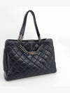 Chain tote and shoulder bag - CHANEL - BALAAN 3