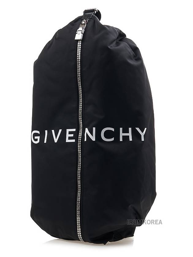 Logo Nylon Zippper Backpack - GIVENCHY - BALAAN 3