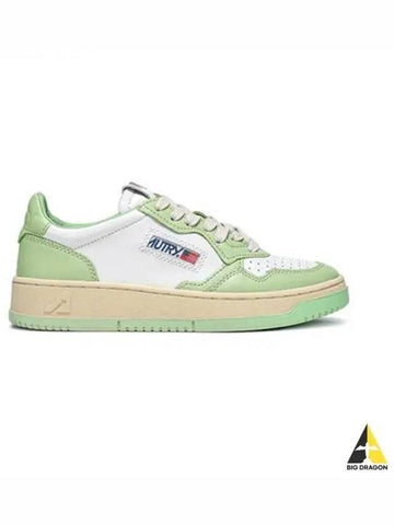 Medalist Women s Goat Low Sneakers Light Green AULM WB24 - AUTRY - BALAAN 1