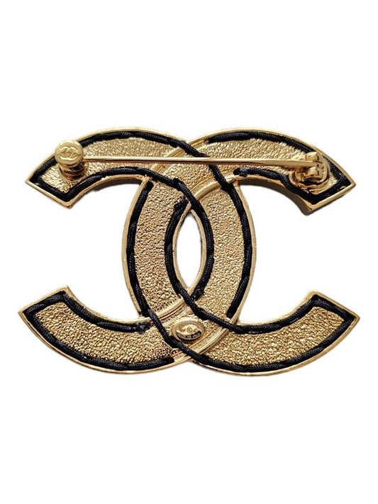 CC logo white brooch ABC565 - CHANEL - BALAAN 2