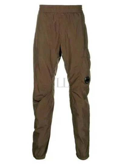 Lens Wappen Technical Cargo Track Pants Green - CP COMPANY - BALAAN 2