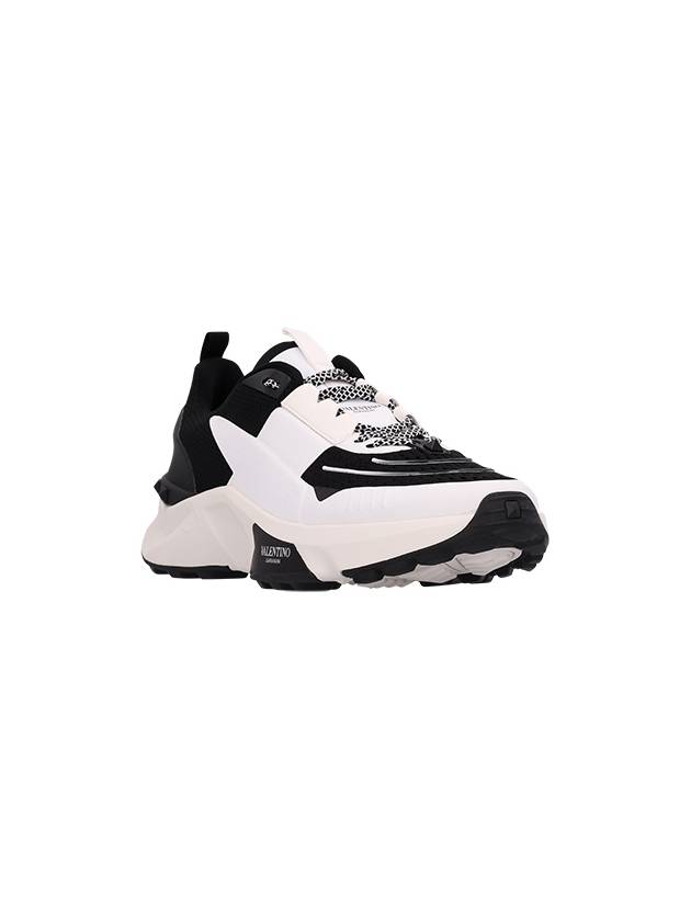 True Act Low-Top Sneakers Black White - VALENTINO - BALAAN 5