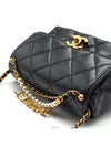 Pearl logo decorated flap bag AS4986 L391696 - CHANEL - BALAAN 6