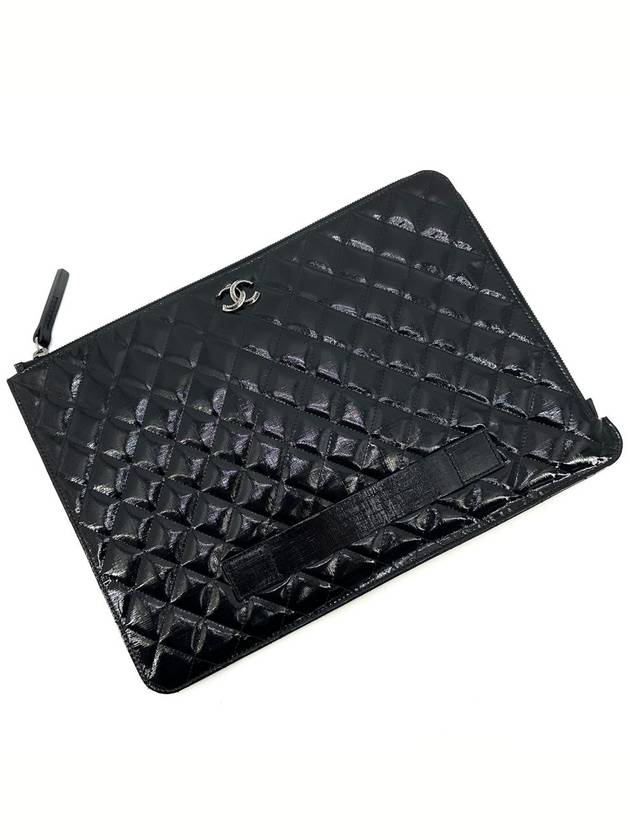 patent clutch large - CHANEL - BALAAN 2