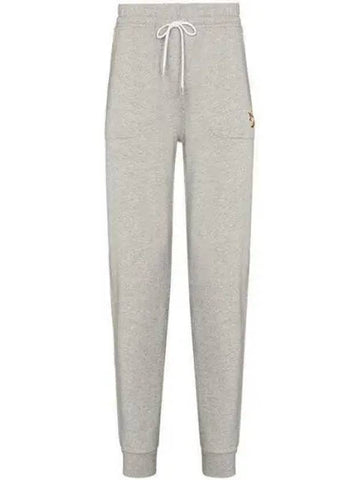 IU01308KM0001 Chillex Fox Patch Jogger Pants IU01308KM 1010085 - MAISON KITSUNE - BALAAN 1