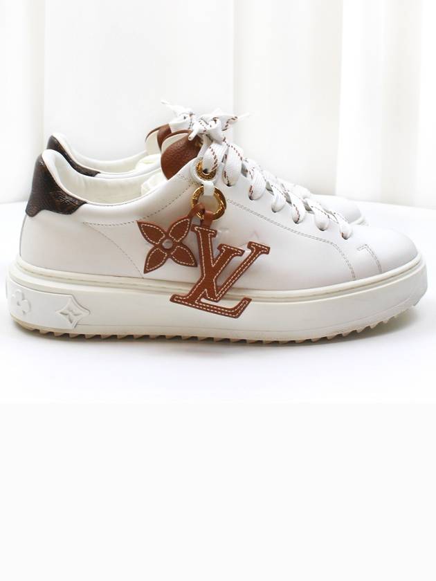 Time Out Flower Charm Women s Sneakers White Size 38 1AADMW - LOUIS VUITTON - BALAAN 1