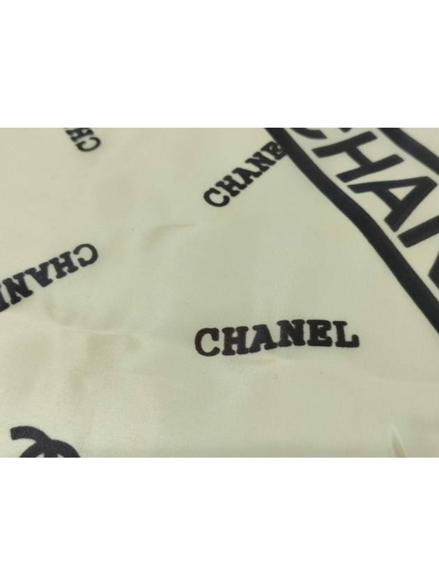 Coco Mark Scarf - CHANEL - BALAAN 3