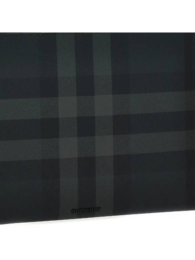 Check Large Zip Pouch Clutch Bag Charcoal - BURBERRY - BALAAN 3