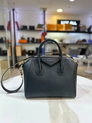 Antigona small black tote bag BB05117014 001 - GIVENCHY - BALAAN 1