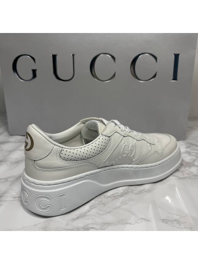 GG Emboss Low Top Sneakers White - GUCCI - BALAAN 6