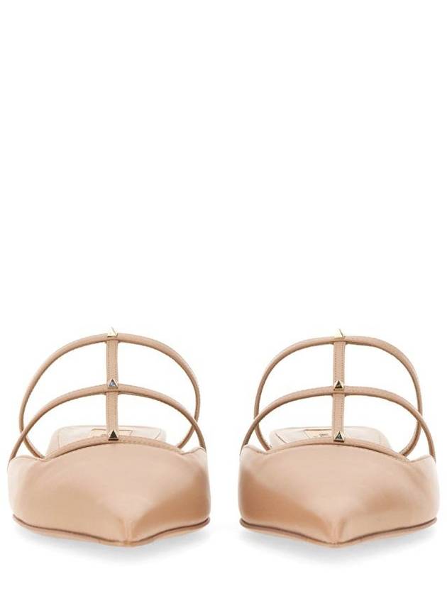 Rockstud Wispy Pointed Toe Mules Beige - VALENTINO - BALAAN 5