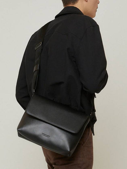 Anza Leather Messenger Cross Bag Black - NATIONAL PUBLICITY - BALAAN 2