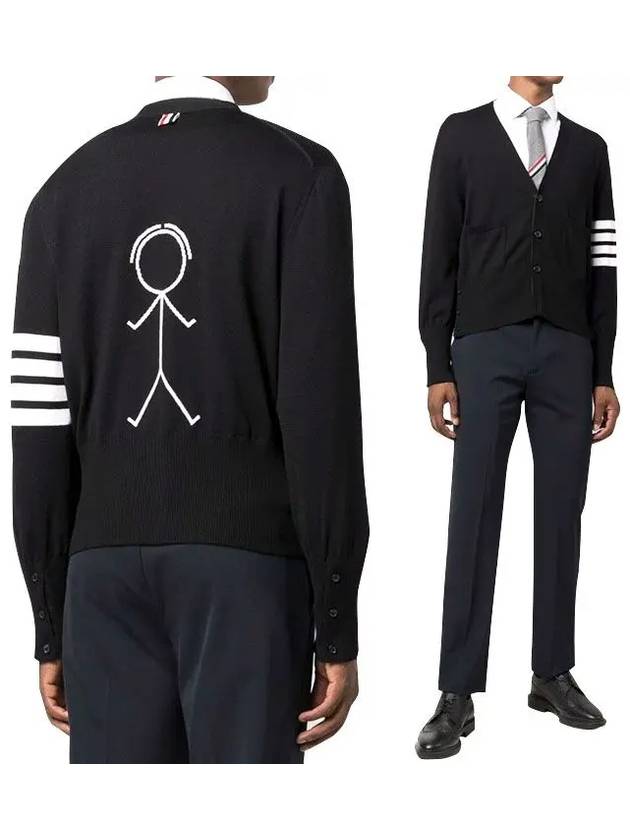 Men's 4 Bar Mr. Tom Icon Intarsia Bag Classic Merino Wool Cardigan Black - THOM BROWNE - BALAAN 2