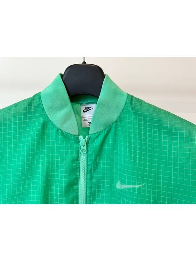 NSW Essentials Woven Varsity Bomber Jacket Green - NIKE - BALAAN 3