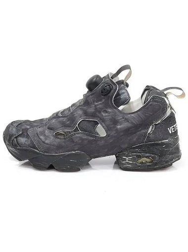 XReebok Instapump Fury Sneakers WAH18RE1 BLACK - VETEMENTS - BALAAN 1