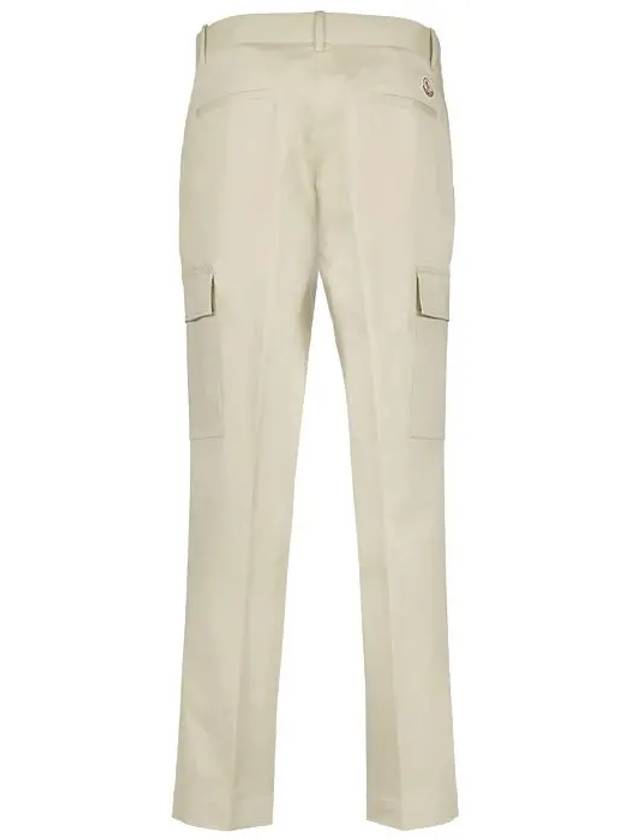 Logo patch slim cut cargo straight pants beige - MONCLER - BALAAN 3